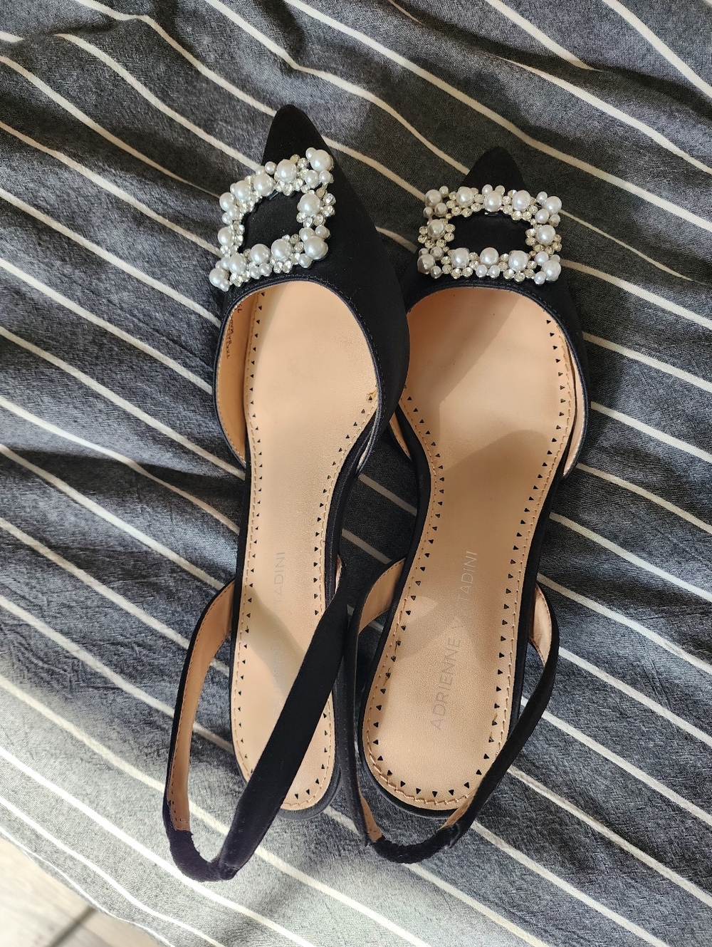 Black Pearl-Embellished Slingback Pointed Toe Heels - Picture 7 of 7